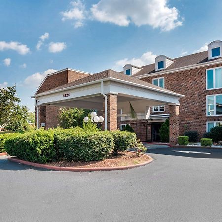 Baymont By Wyndham Montgomery Al Εξωτερικό φωτογραφία