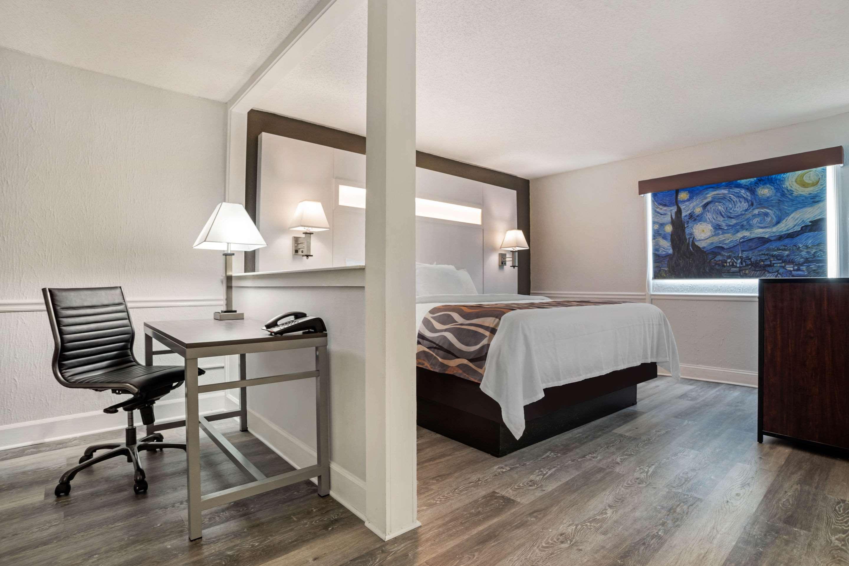Baymont By Wyndham Montgomery Al Εξωτερικό φωτογραφία