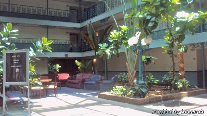 Baymont By Wyndham Montgomery Al Εξωτερικό φωτογραφία